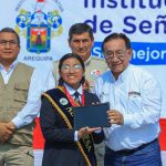 INSTITUCIÓN EDUCATIVA DE SEÑORITAS AREQUIPA RECIBE 555 TABLETS POR PARTE DEL MINISTERIO DE EDUCACIÓN (MINEDU)